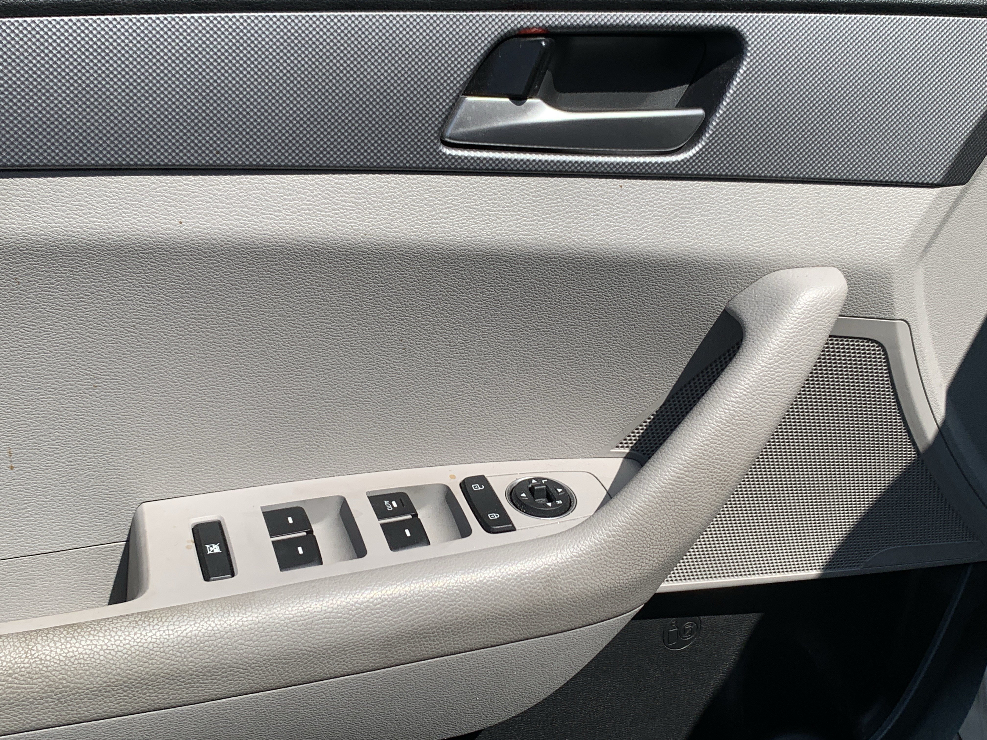 Used 2019 Hyundai Sonata SE FWD image 15