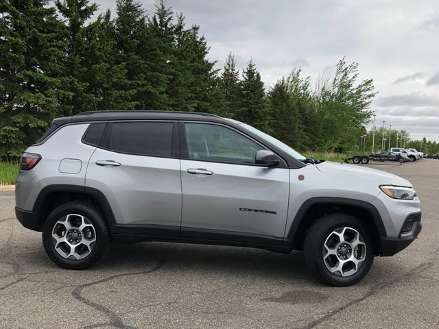Used 2022 Jeep Compass Trailhawk w/ Trailhawk Elite Group image 26