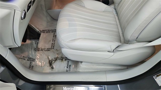 Used 2023 Mercedes-Benz EQS 450+ SUV image 37