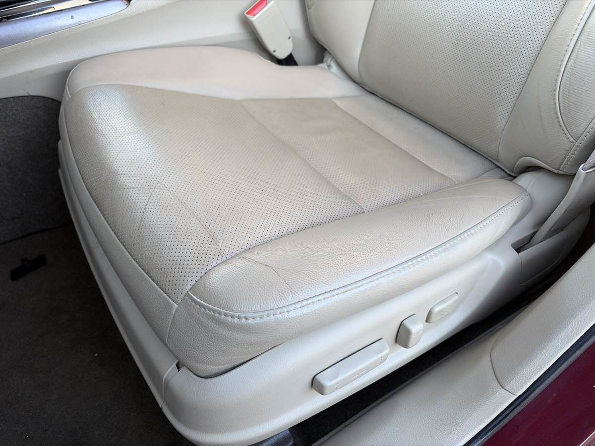 Used 2015 Acura RDX w/ Technology Package FWD image 9
