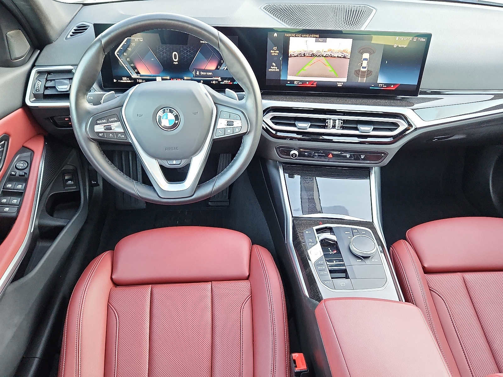 Certified 2024 BMW 330i xDrive Sedan w/ Convenience Package image 11