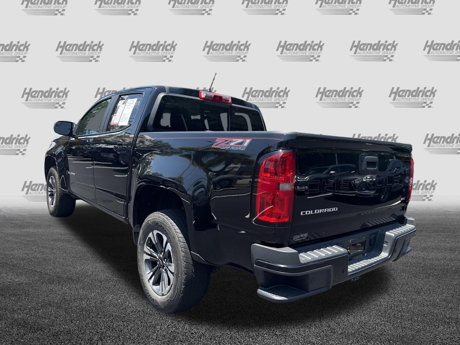 Used 2022 Chevrolet Colorado Z71 AWD/4WD image 8