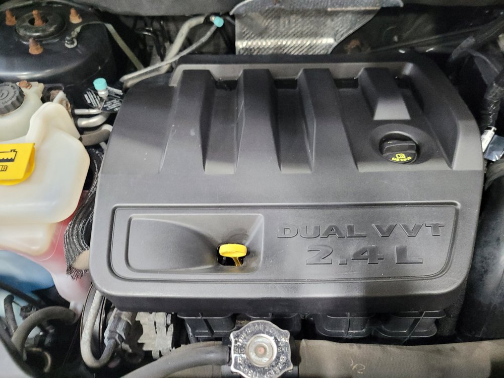 Used 2014 Jeep Compass Latitude w/ Sun/Sound Group AWD/4WD image 30