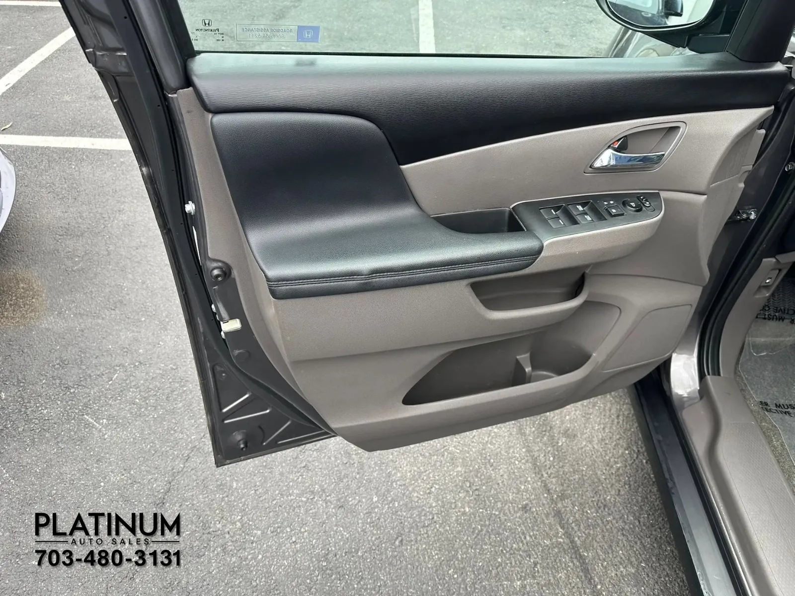 Used 2017 Honda Odyssey EX-L image 19