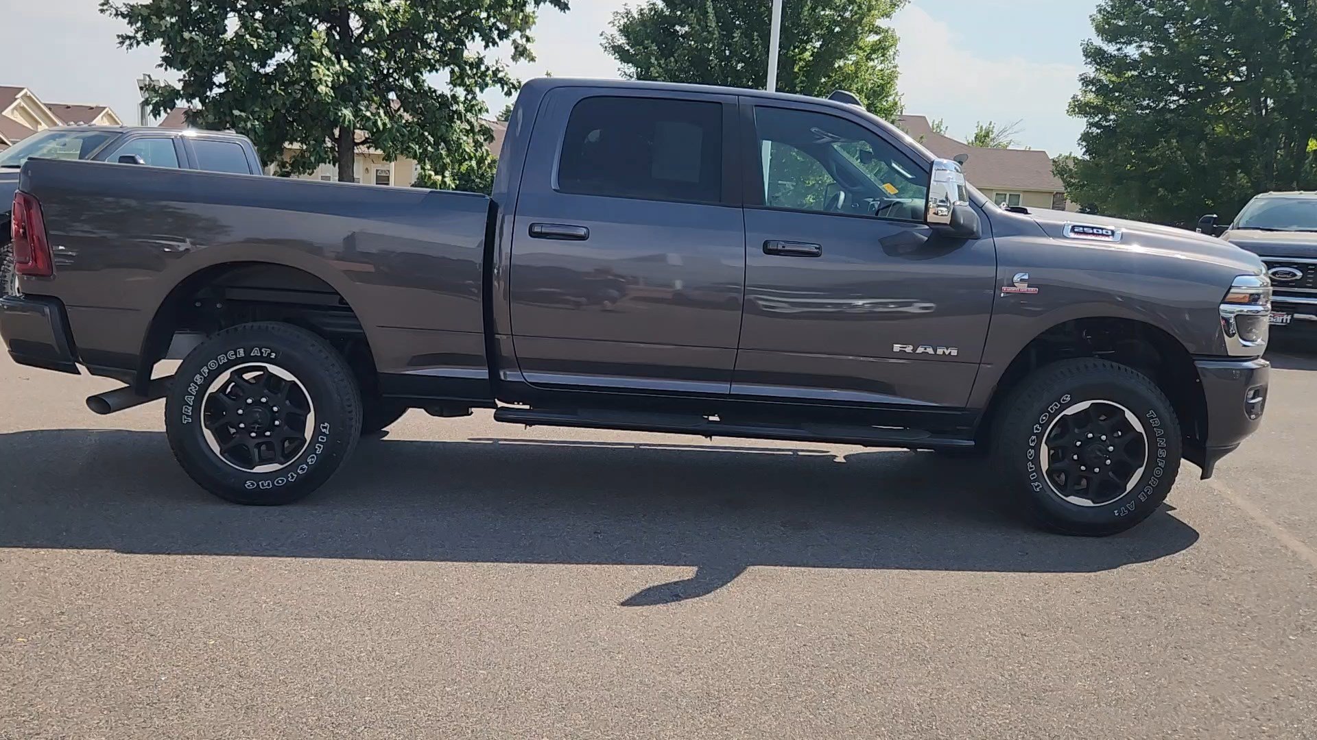 Used 2025 RAM 2500 Laramie AWD/4WD image 13