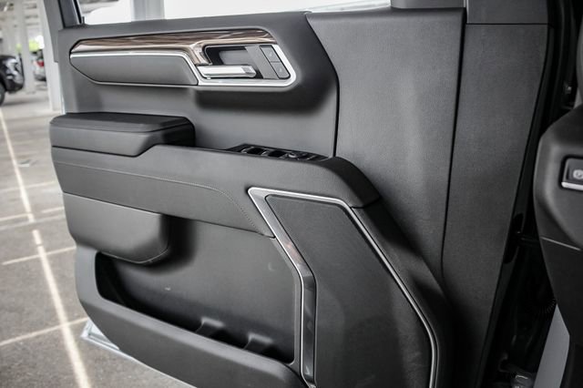 Certified 2025 Chevrolet Silverado 1500 RST image 18