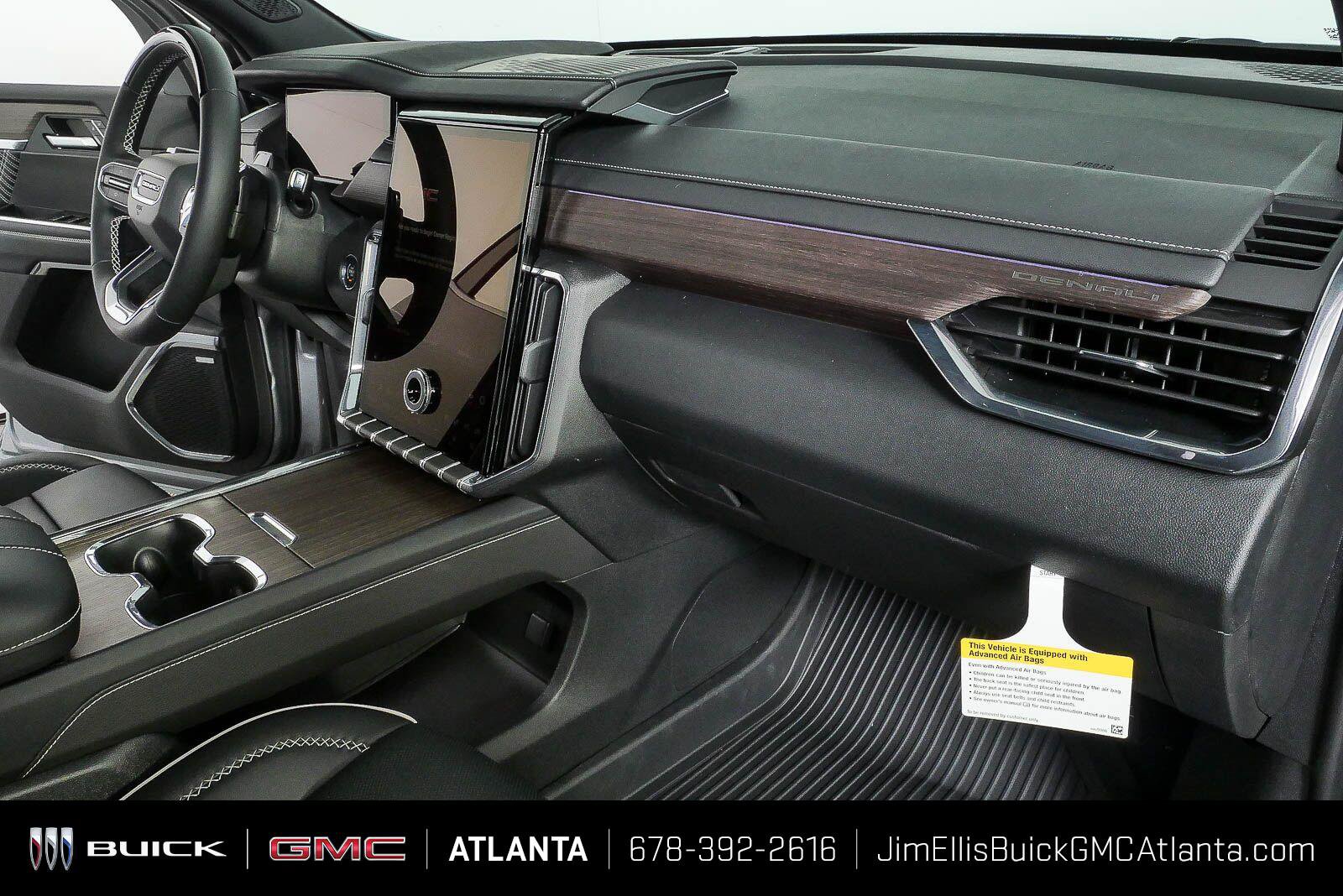 New 2026 GMC Acadia Denali w/ Super Cruise Package FWD image 25