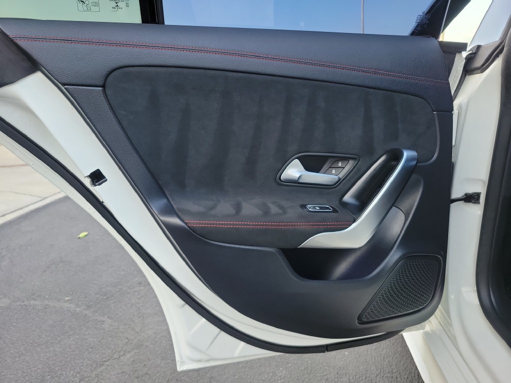 Used 2021 Mercedes-Benz CLA 35 AMG 4MATIC image 15