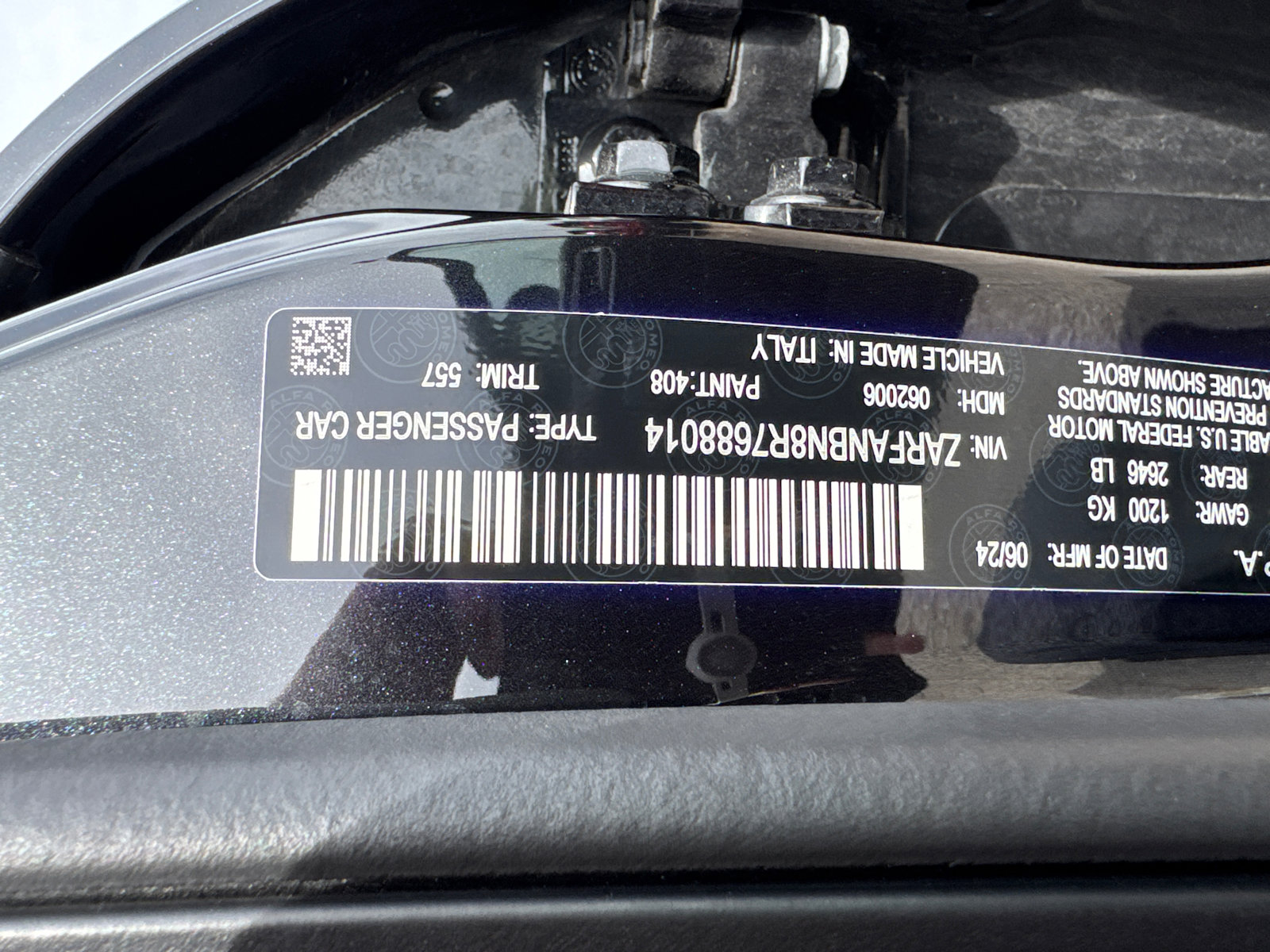 Used 2024 Alfa Romeo Giulia Veloce AWD/4WD image 38