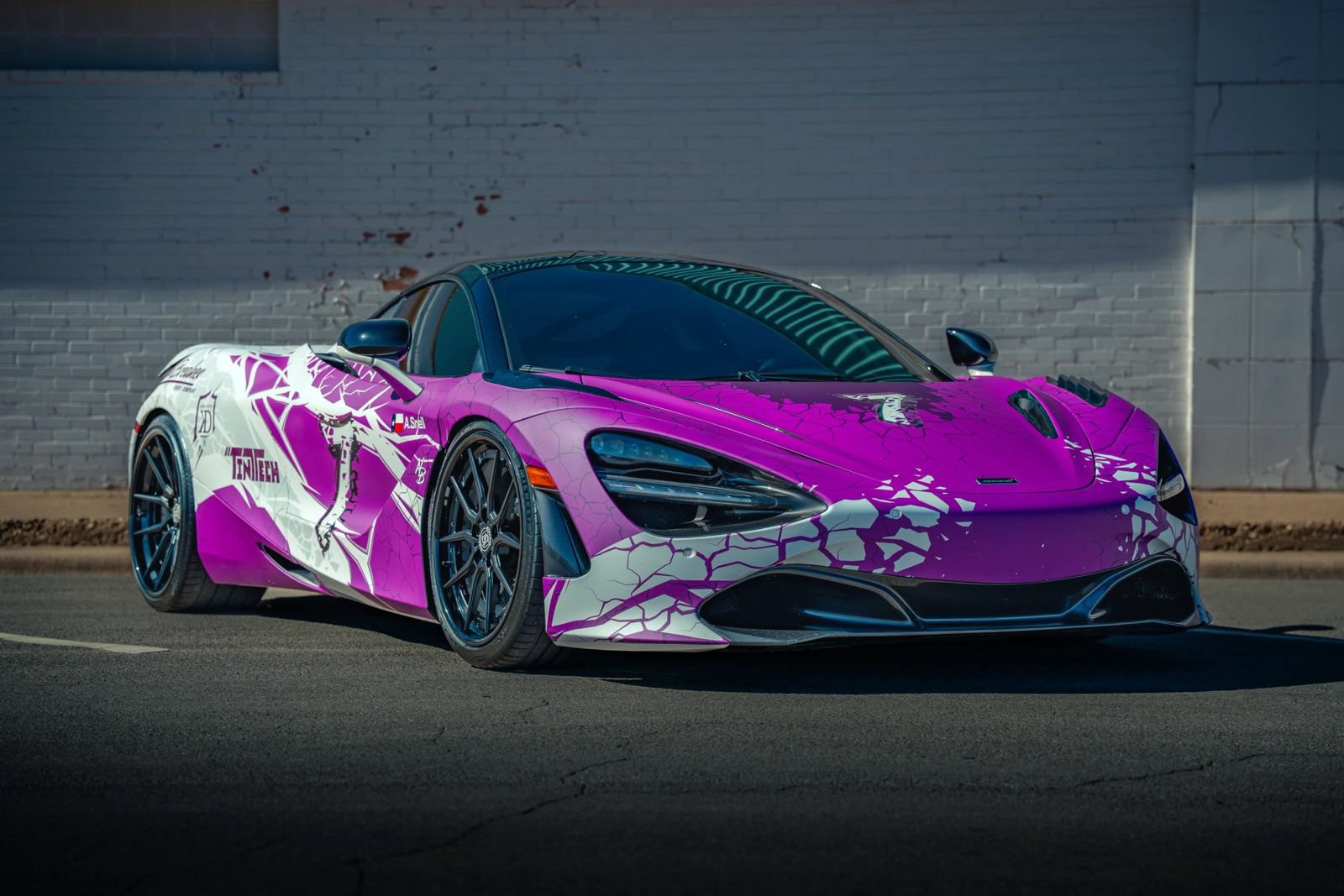 Used 2018 McLaren 720S RWD image 27
