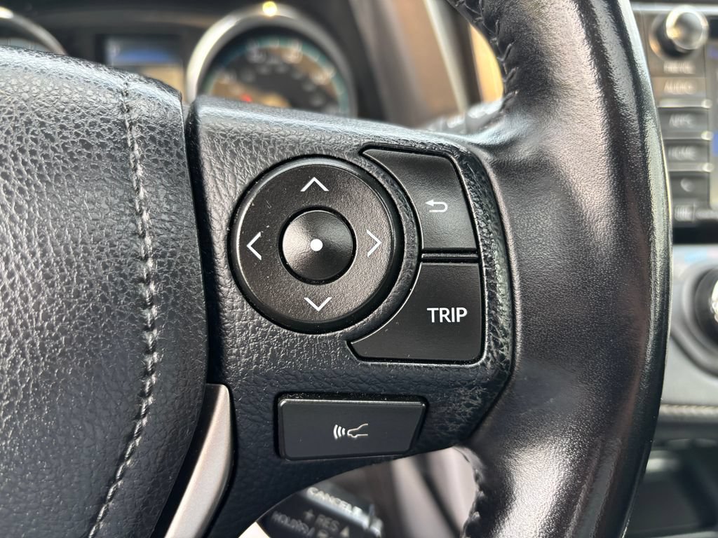 Used 2017 Toyota RAV4 Limited w/ Advanced Technology Package AWD/4WD image 40