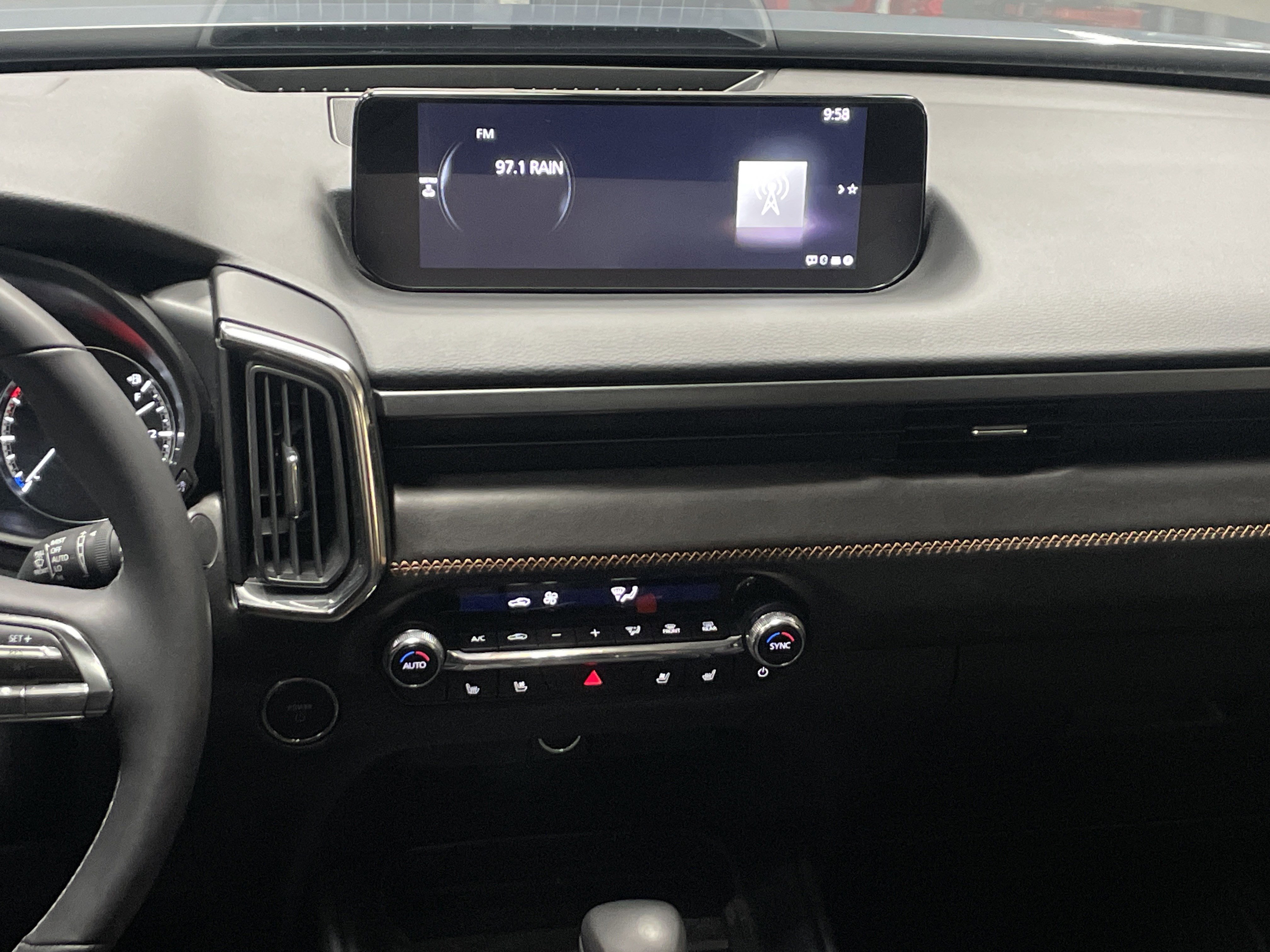 Used 2025 MAZDA CX-50 2.5 Hybrid w/ Weather Package image 31