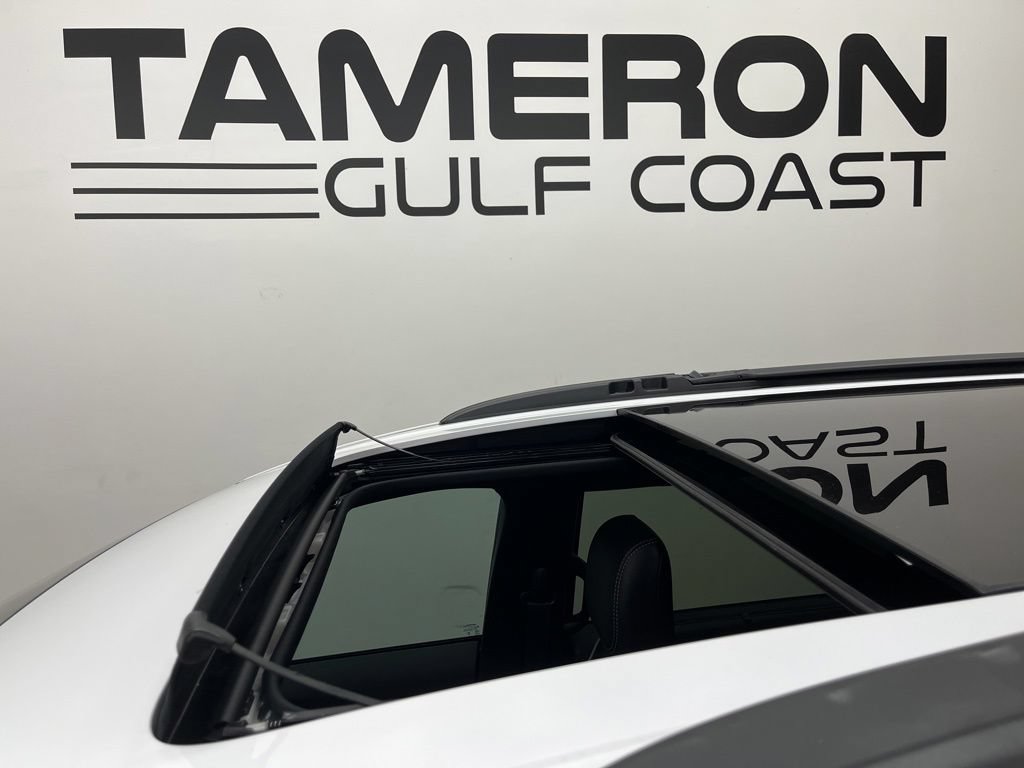 New 2027 Chrysler Pacifica Limited FWD image 13