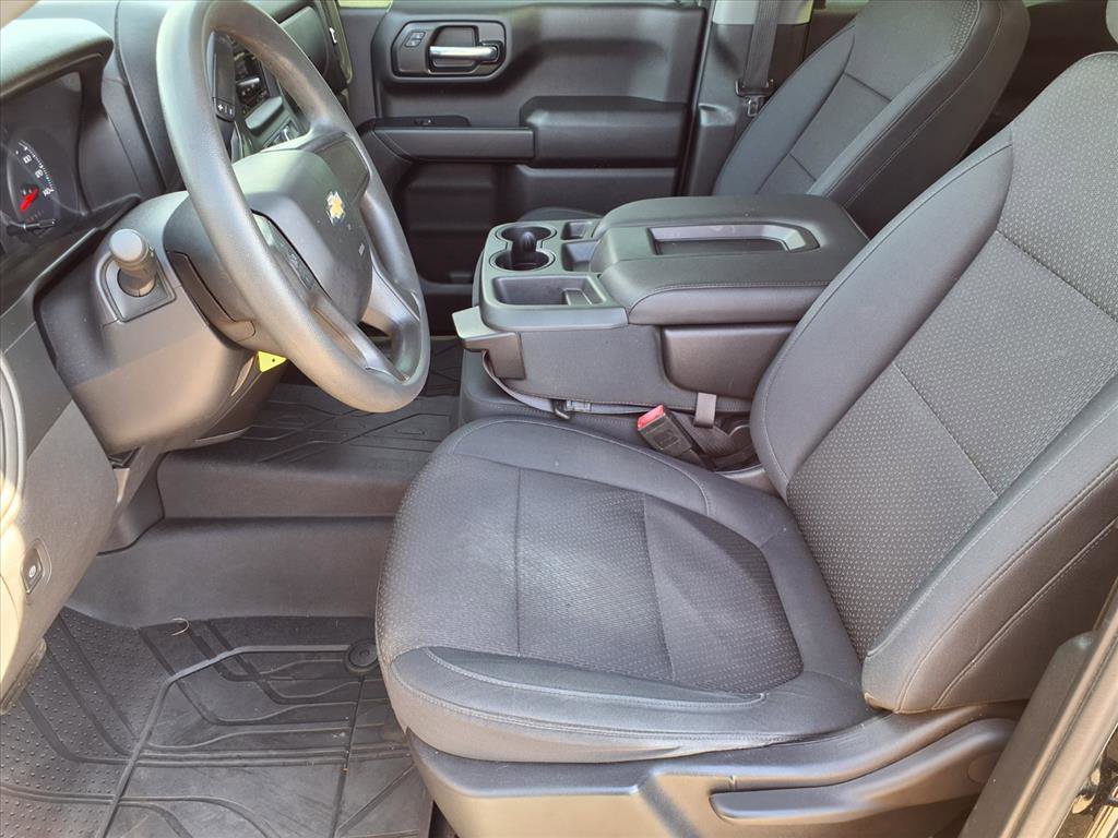 Used 2019 Chevrolet Silverado 1500 Custom w/ Custom Value Package image 40