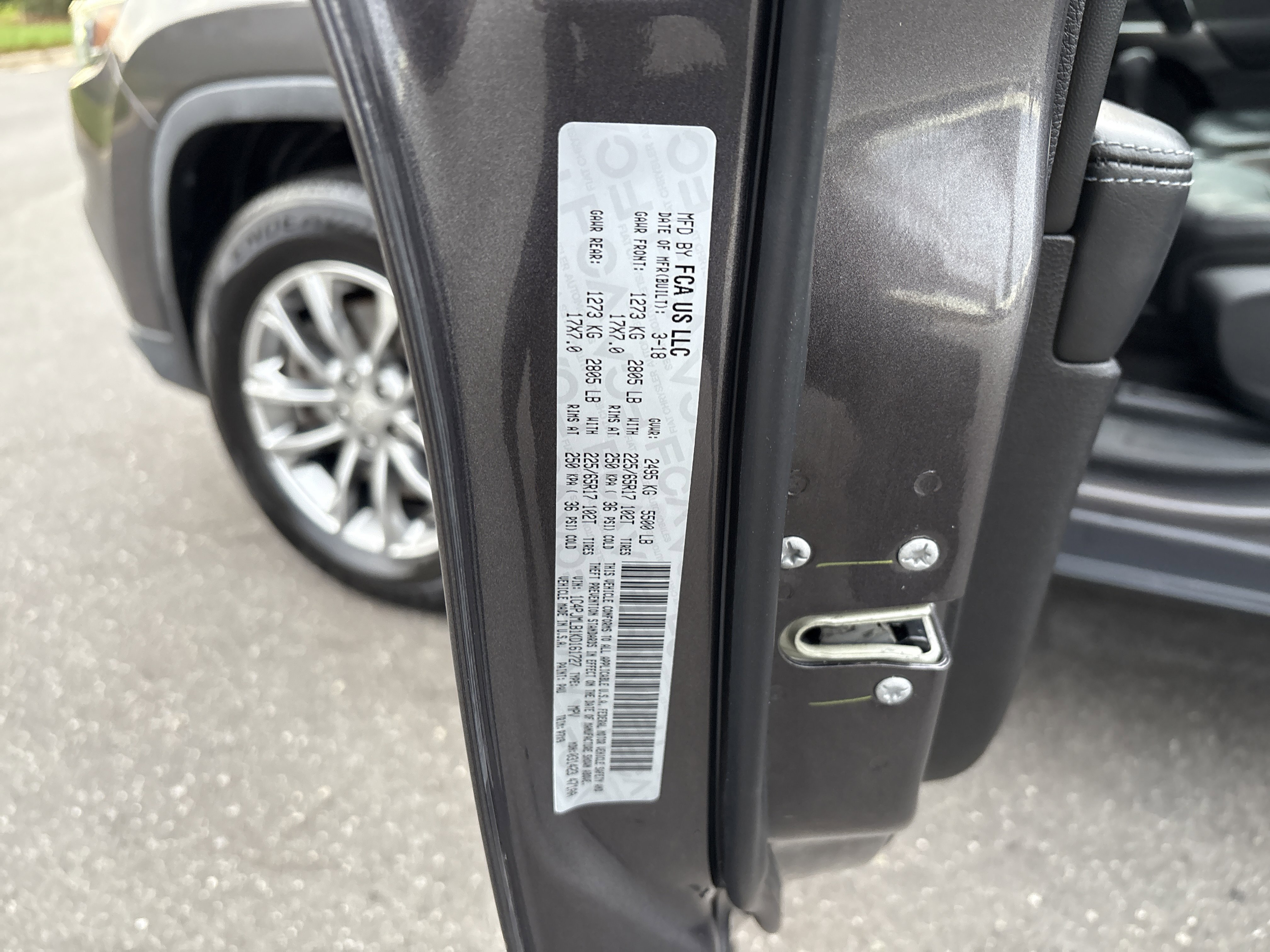 Used 2019 Jeep Cherokee Latitude Plus image 36