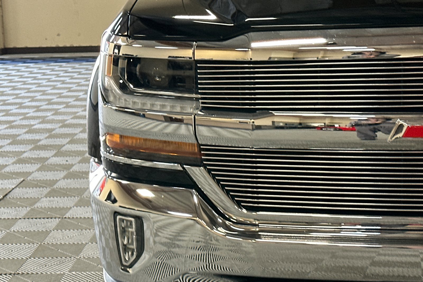 Used 2016 Chevrolet Silverado 1500 LT w/ LT Convenience Package image 41