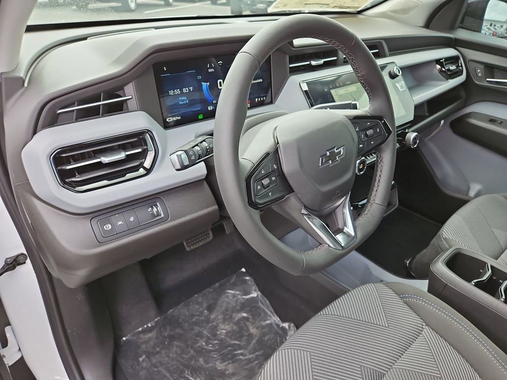 New 2027 Chevrolet Bolt LT w/ Comfort Package image 2