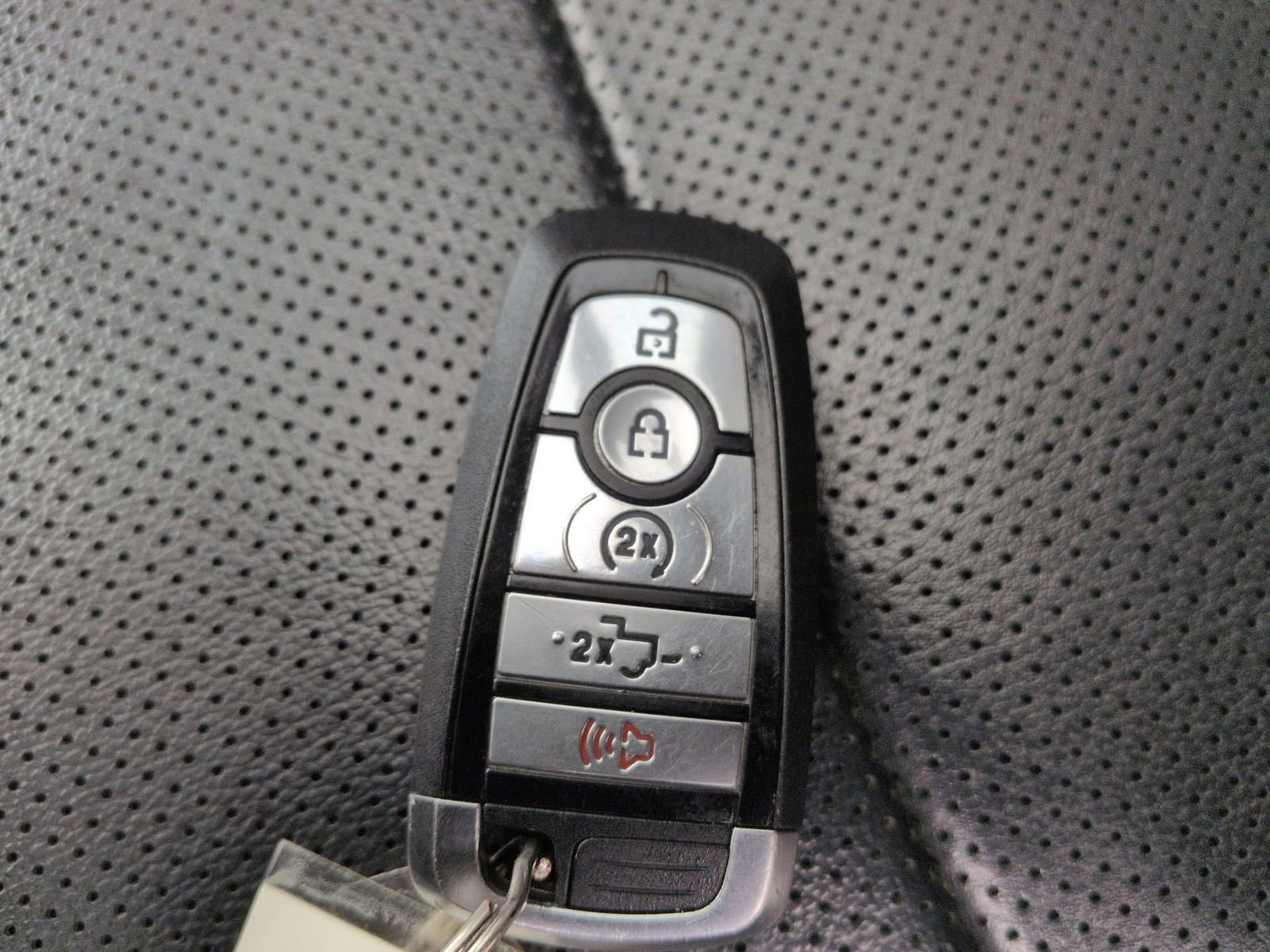 Used 2023 Ford F250 Lariat w/ Lariat Ultimate Package image 44