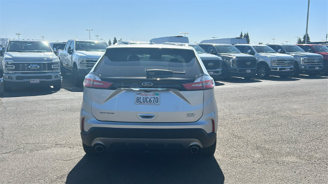 Certified 2019 Ford Edge SEL w/ Equipment Group 201A FWD image 4