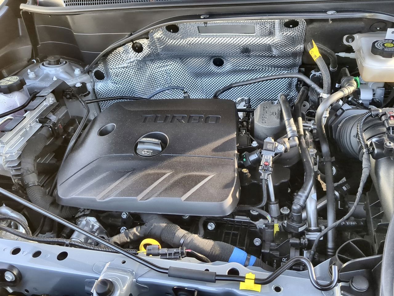 New 2026 Buick Encore GX Avenir w/ Avenir Technology Package image 29