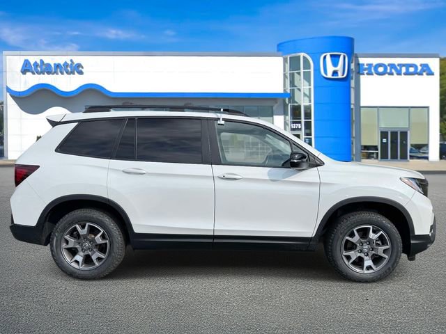 Certified 2022 Honda Passport TrailSport image 4