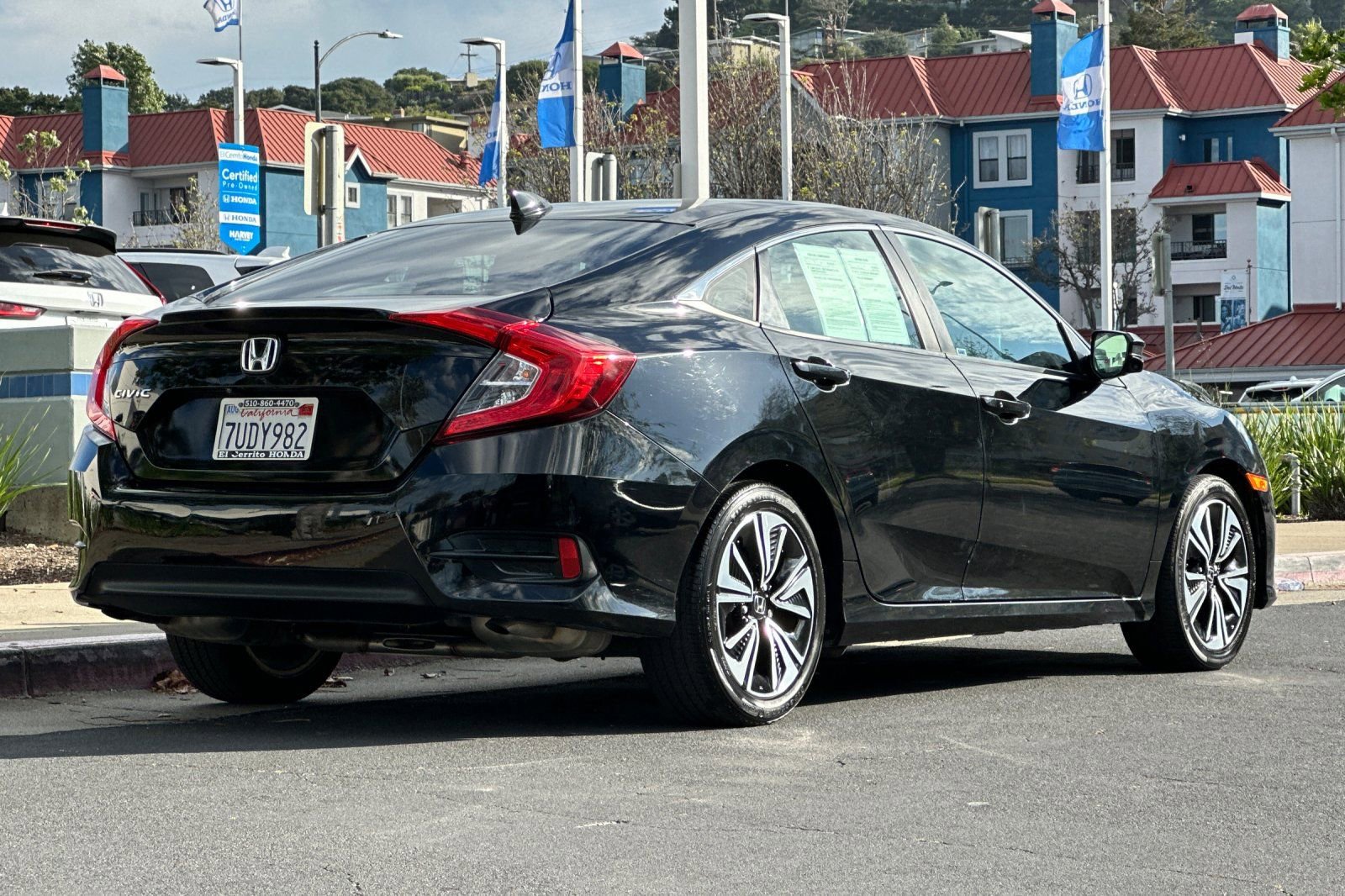 Used 2016 Honda Civic EX-L image 3