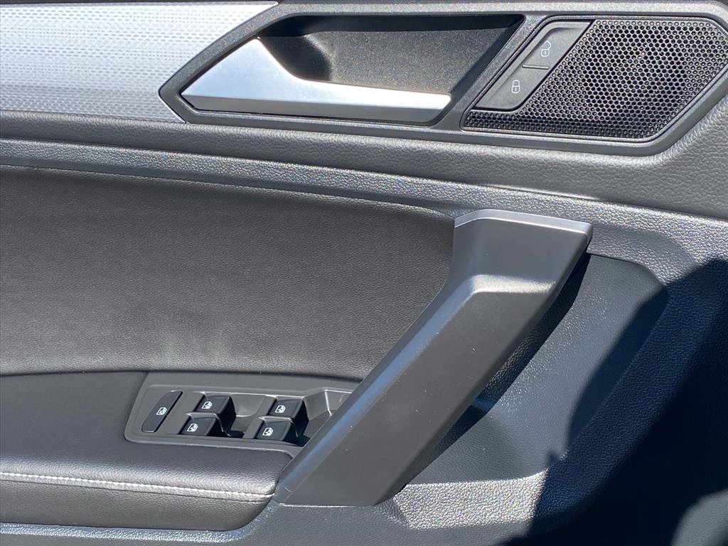Certified 2024 Volkswagen Tiguan S image 18