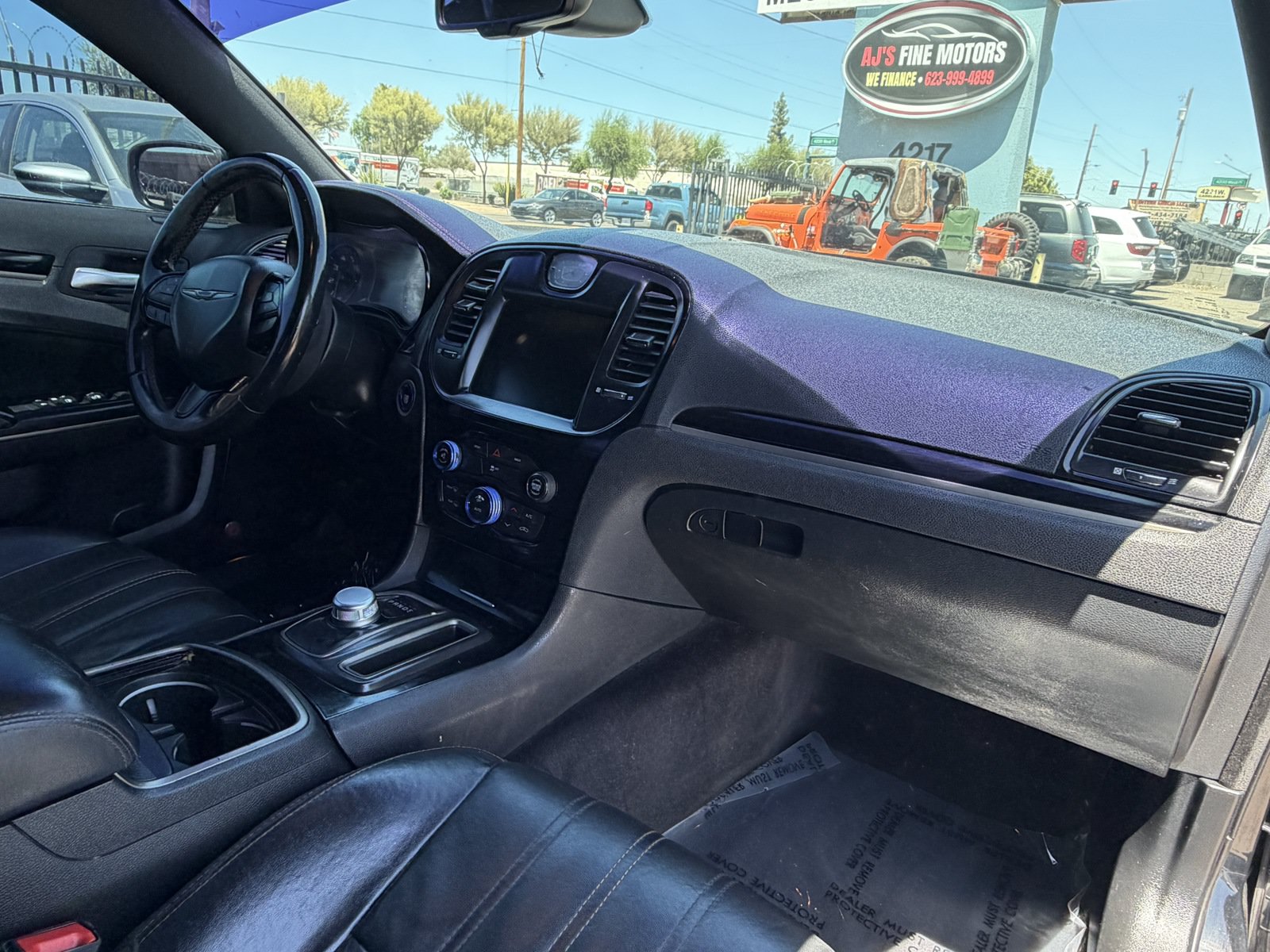 Used 2016 Chrysler 300 S RWD image 3