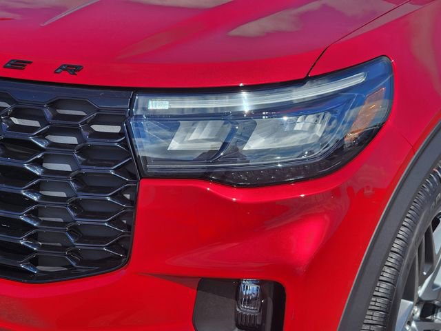 Used 2025 Ford Explorer ST-Line w/ Premium Package RWD image 7