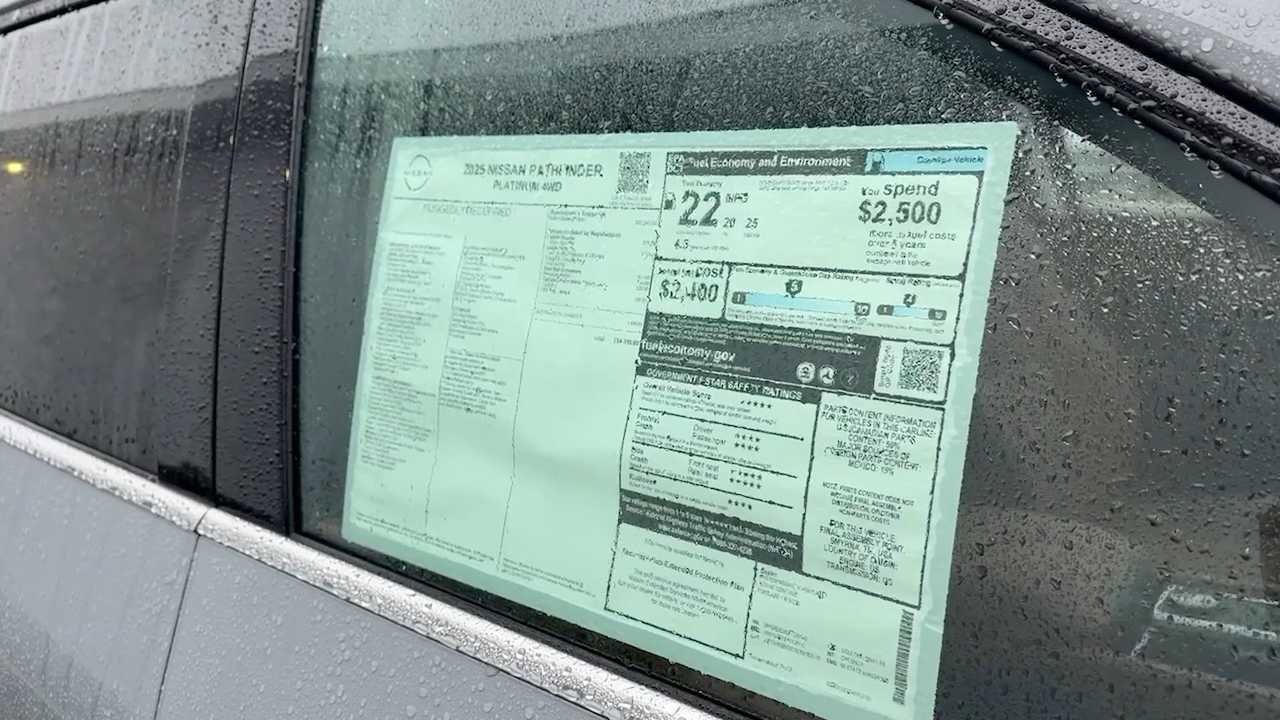 New 2025 Nissan Pathfinder Platinum w/ Cargo Package image 7