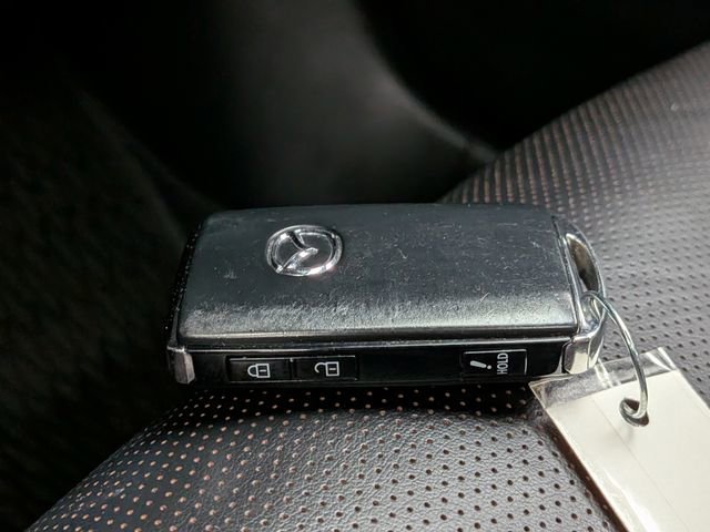 Certified 2021 MAZDA MAZDA3 s image 35