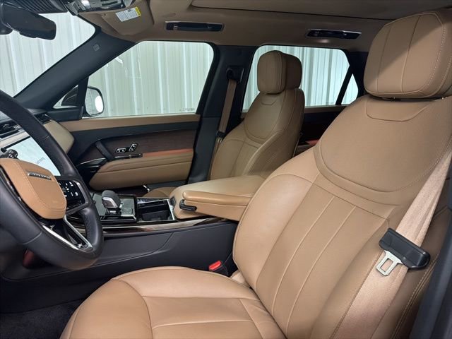 Used 2024 Land Rover Range Rover Sport SE image 9