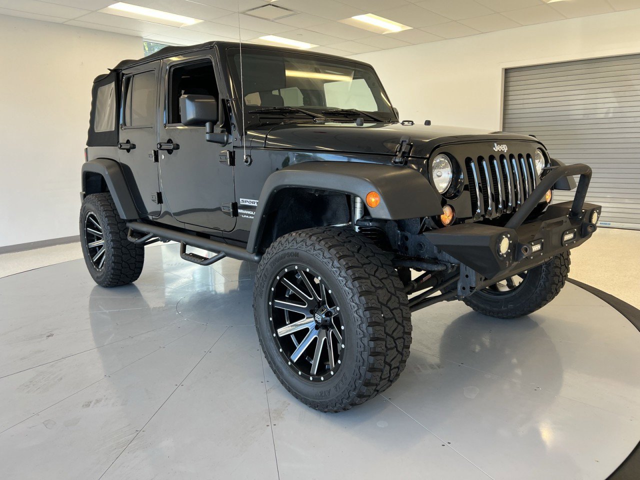 Used 2018 Jeep Wrangler Unlimited Sport S image 43