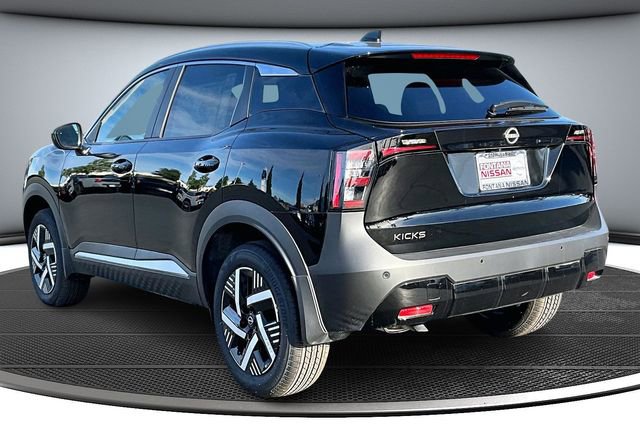 New 2026 Nissan Kicks SV image 3