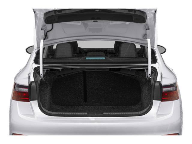 Used 2025 Volkswagen Jetta SE FWD image 14