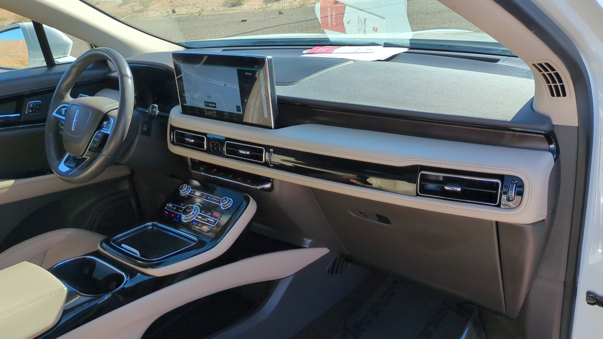 Used 2023 Lincoln Nautilus Reserve image 34