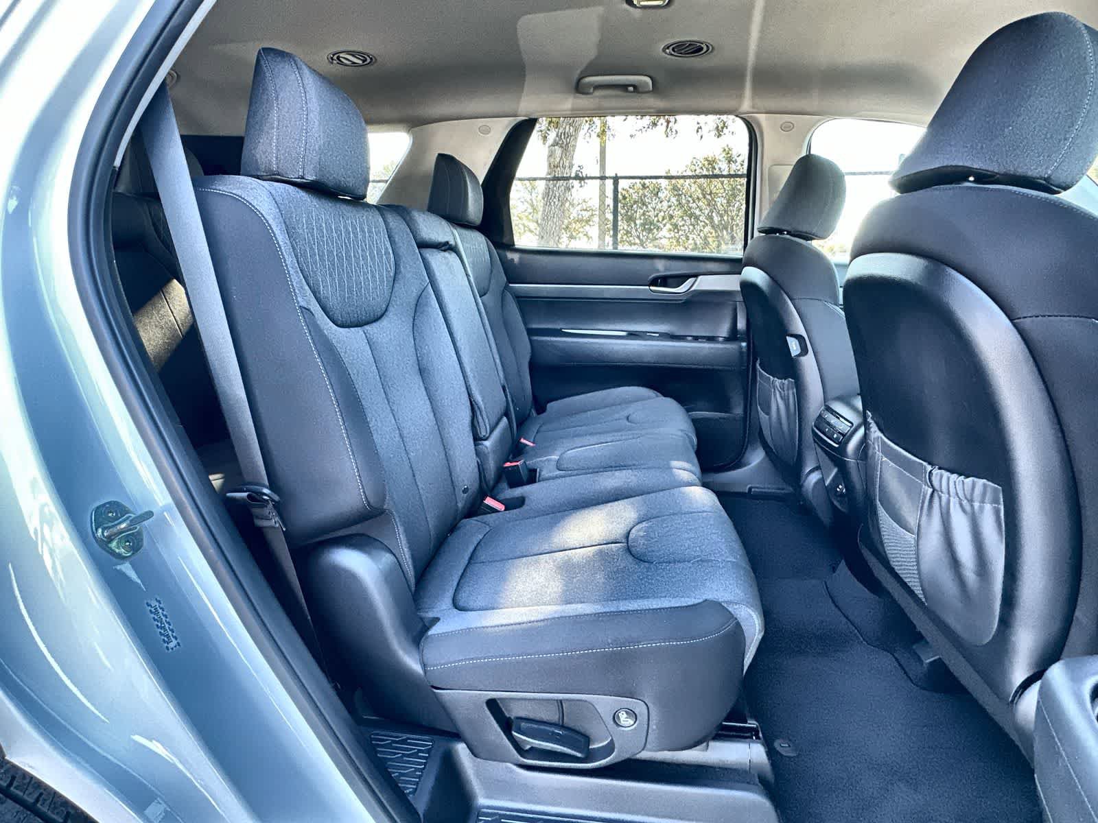 Used 2022 Hyundai Palisade SE AWD/4WD image 18