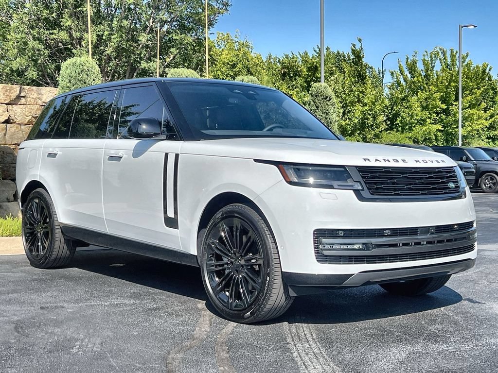 New 2026 Land Rover Range Rover Long Wheelbase SE AWD/4WD image 7