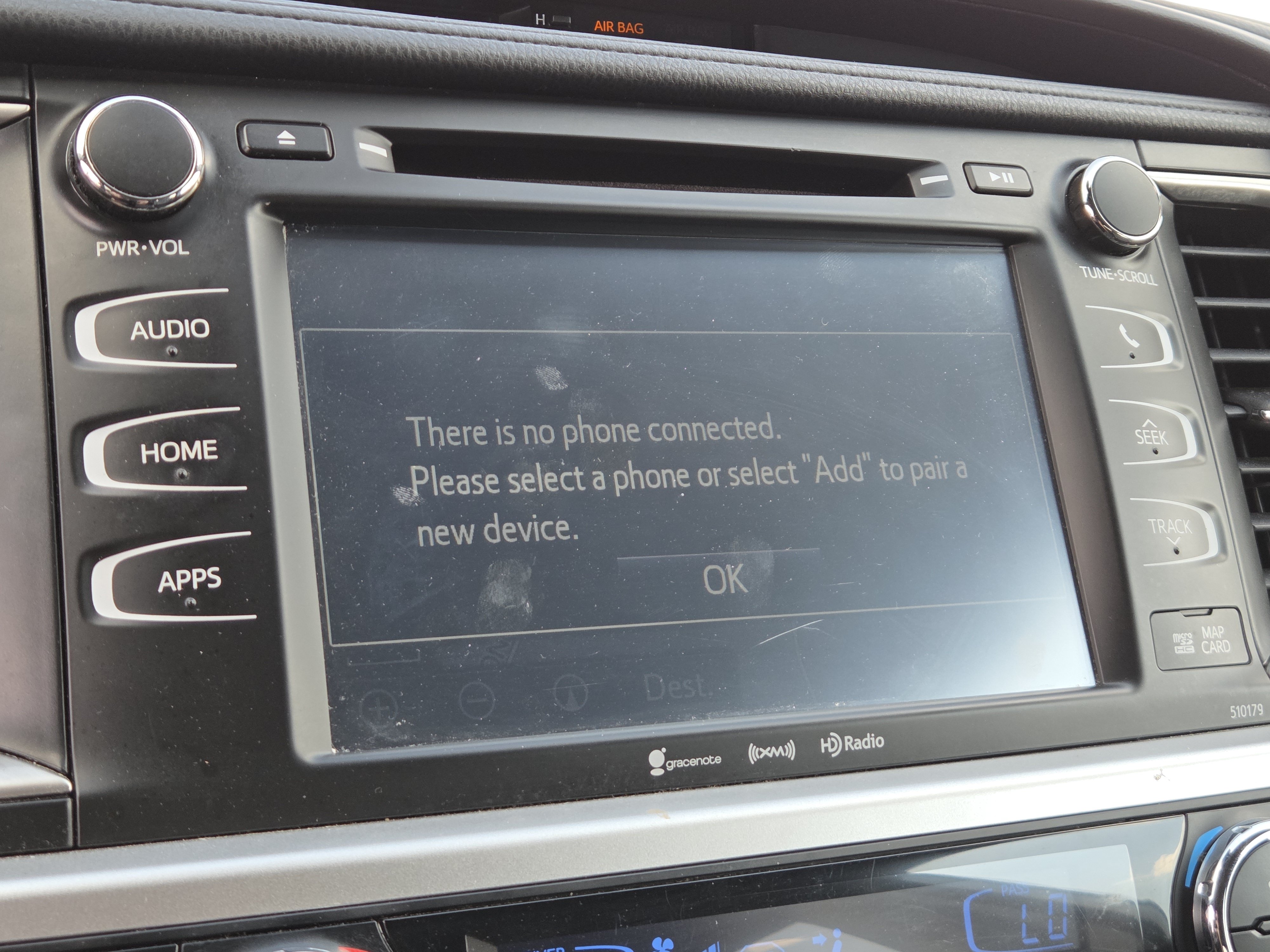 Used 2018 Toyota Highlander SE AWD/4WD image 16