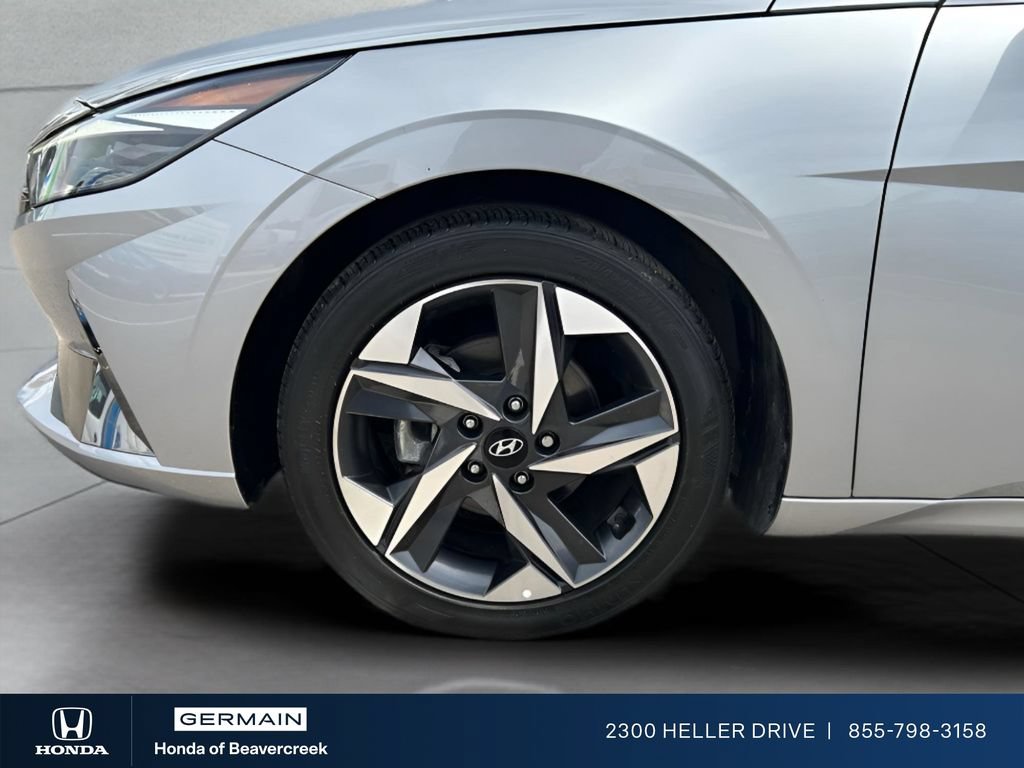 Used 2023 Hyundai Elantra Limited w/ Cargo Package FWD image 24