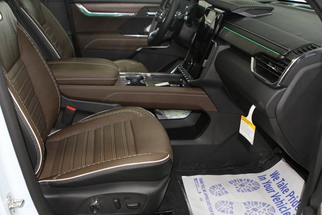 New 2026 GMC Acadia Denali Ultimate image 22