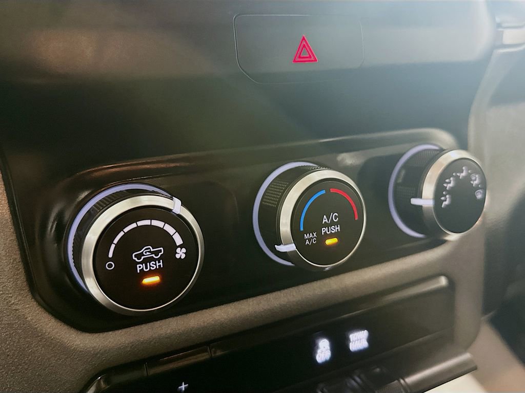 Used 2019 RAM 1500 Tradesman w/ SXT Appearance Group image 15