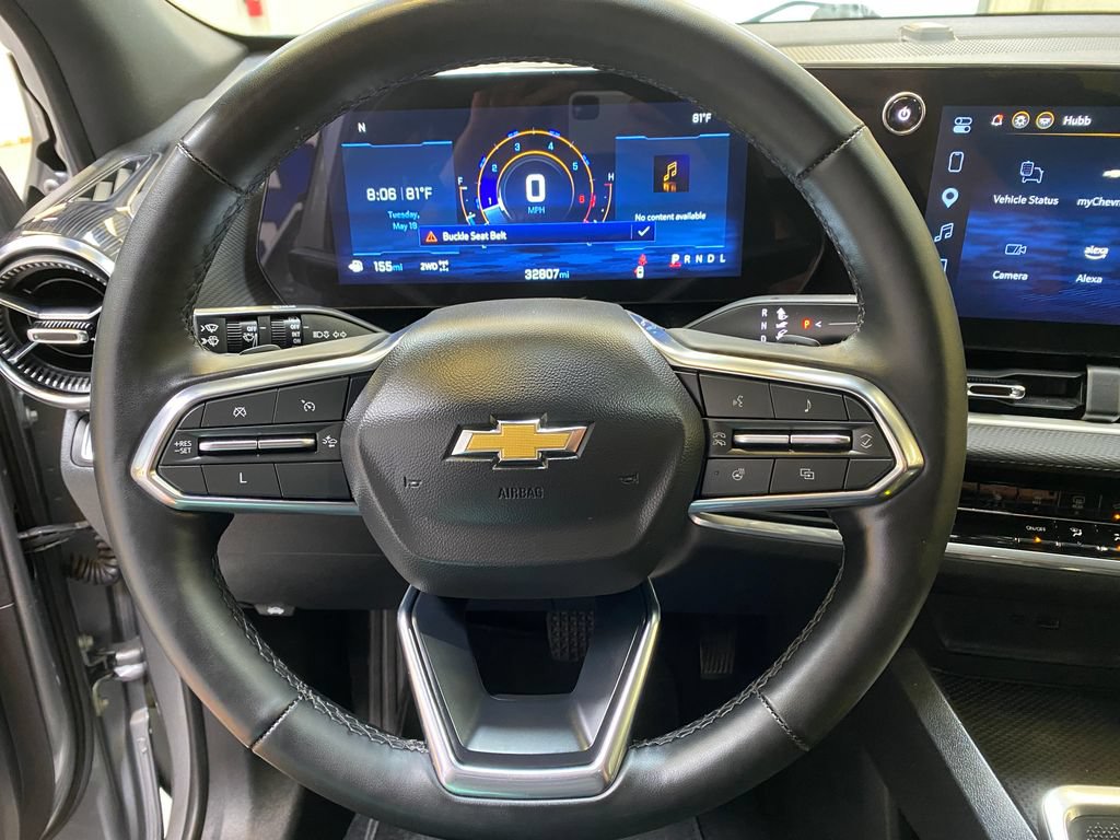 Used 2025 Chevrolet Equinox LT AWD/4WD image 31