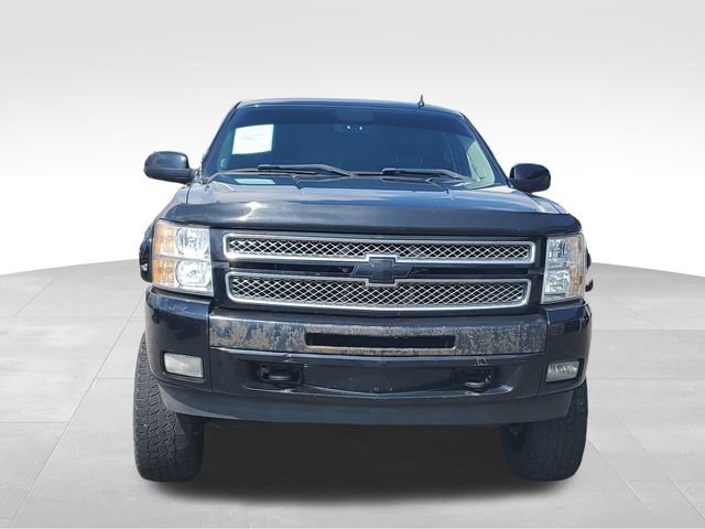 Used 2013 Chevrolet Silverado 1500 LT w/ All-Star Edition AWD/4WD image 2