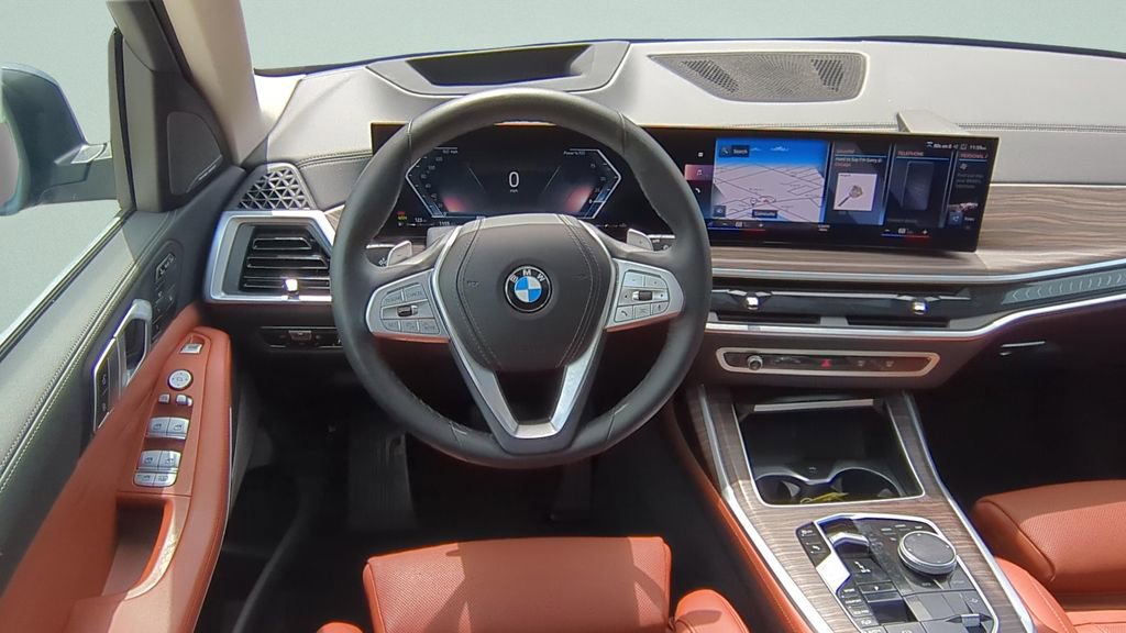 Certified 2023 BMW X7 xDrive40i w/ Premium Package AWD/4WD image 12