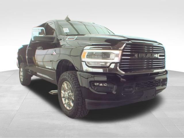 Used 2024 RAM 2500 Laramie AWD/4WD image 3