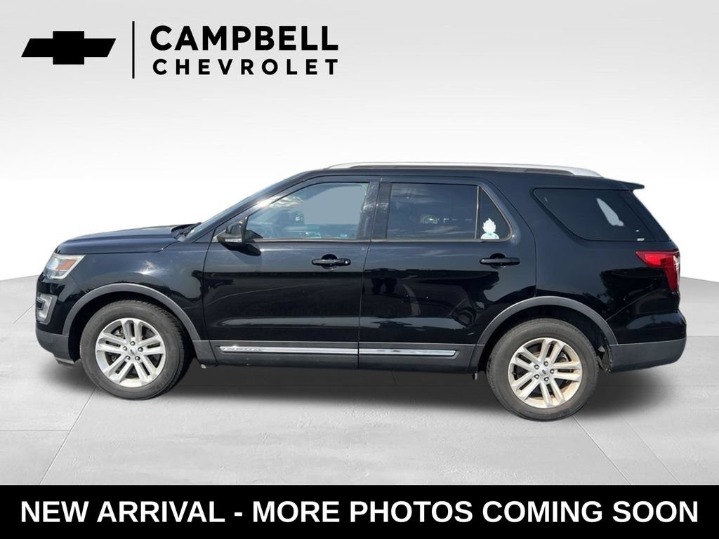 Used 2017 Ford Explorer XLT w/ Equipment Group 202A FWD video 2