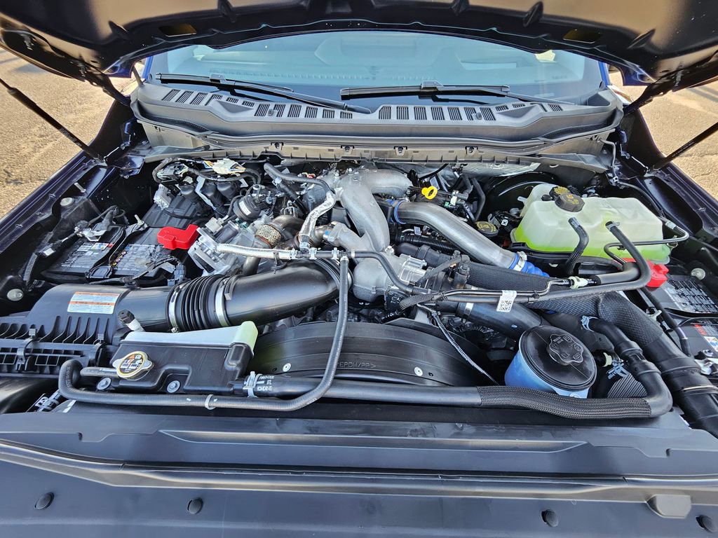 New 2026 Ford F250 Lariat w/ Black Appearance Package image 32