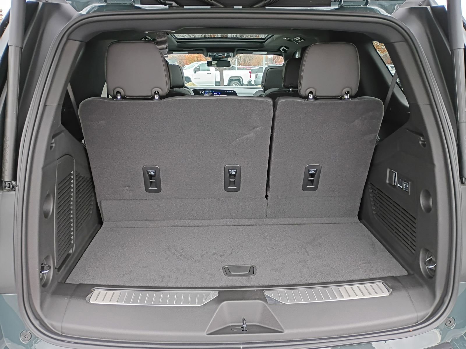 New 2026 Chevrolet Tahoe RST image 24