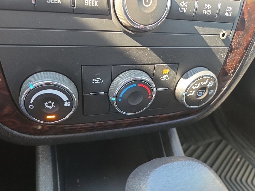 Used 2013 Chevrolet Impala LS FWD image 20
